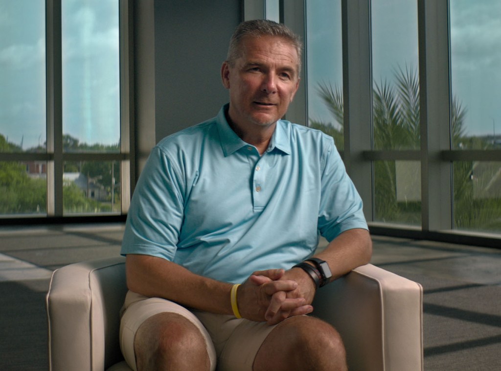 El ex entrenador en jefe de la Universidad de Florida Urban Meyer en Netflix 
